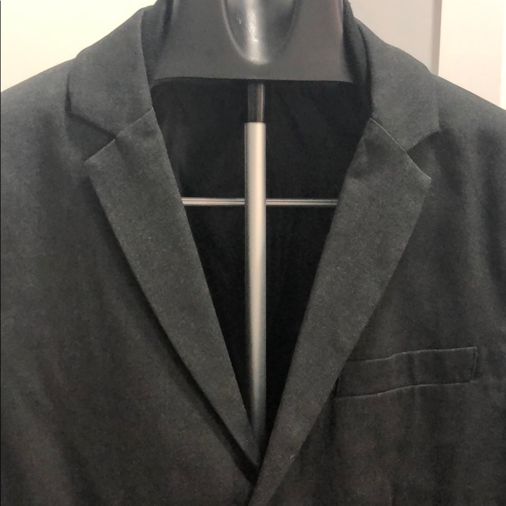Blazer - Picture 4 of 4